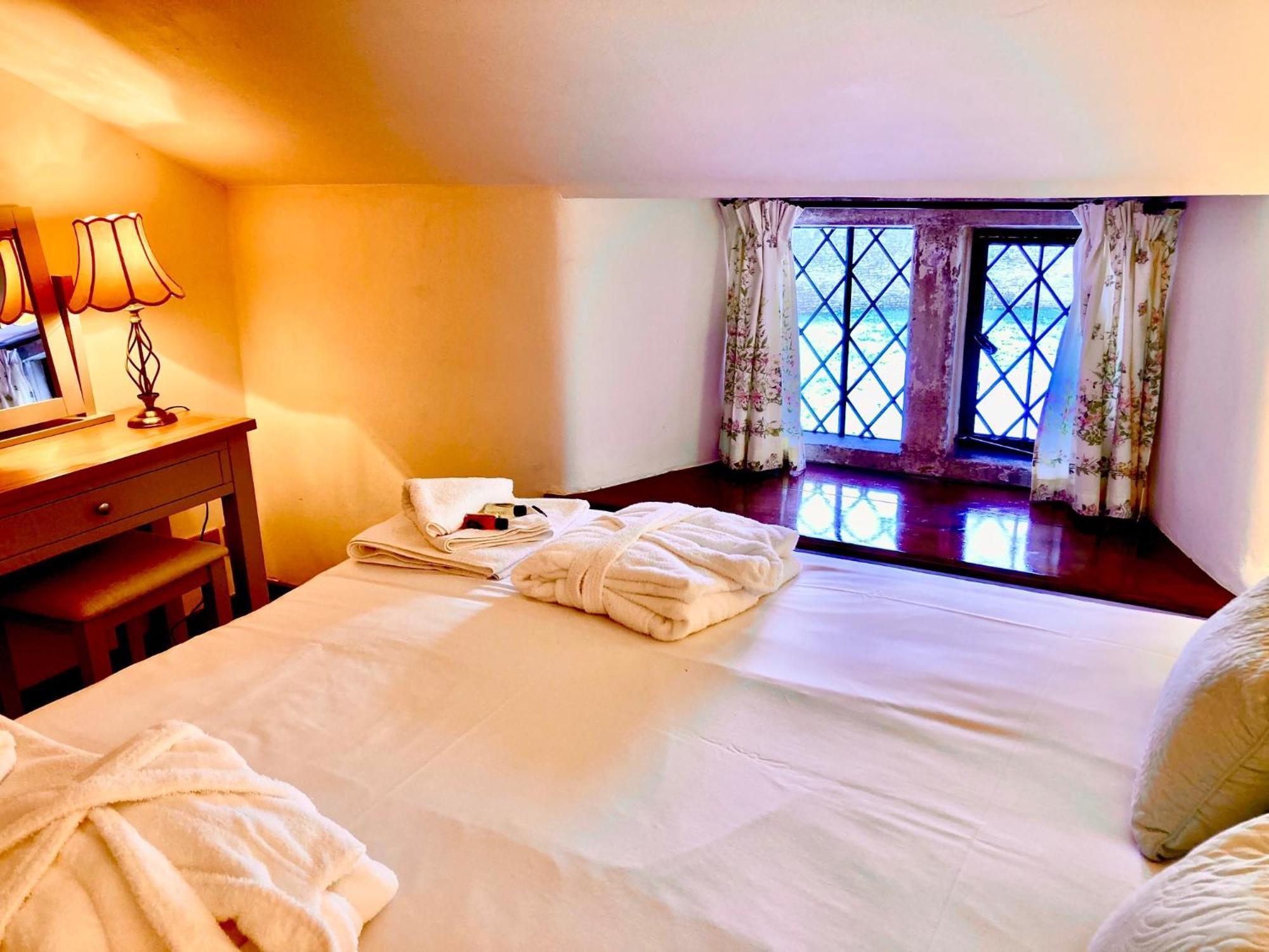 Orchardleigh Estate Hotel Frome Ngoại thất bức ảnh